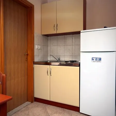 Apartment By The Sea Duce, Omis - 4852