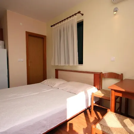 By The Sea Duce, Omis - 4852 Apartment *